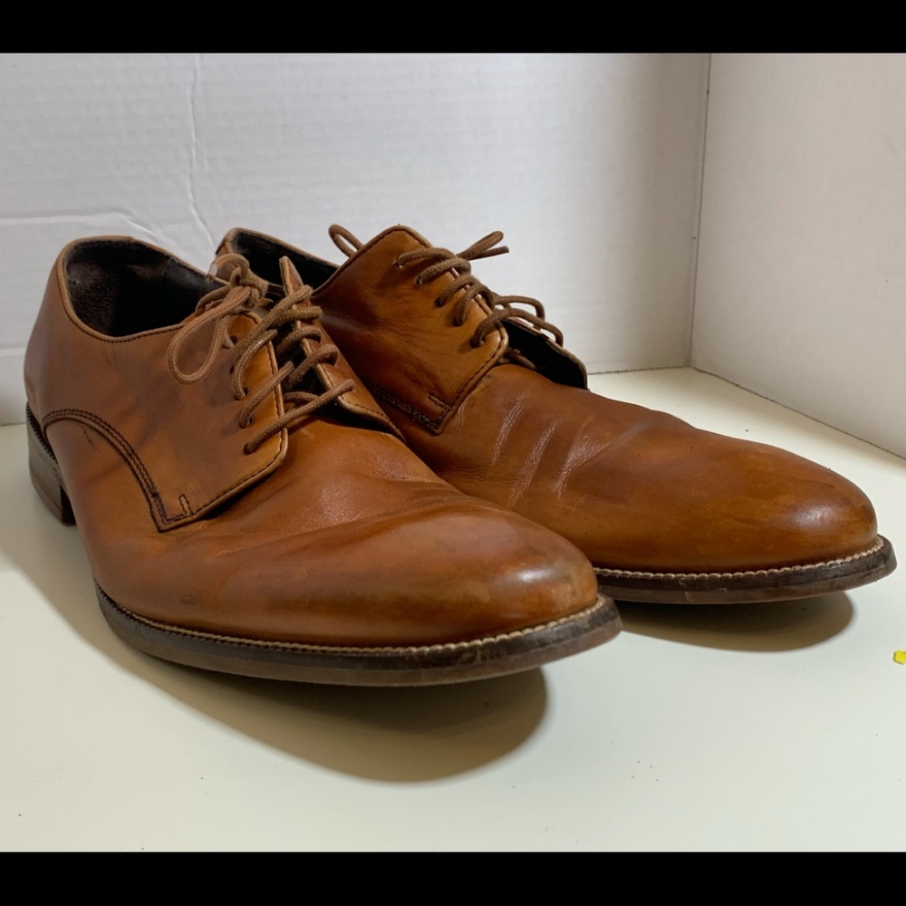 Cole Haan plain toe Oxford. lace up men’s shoe. size 8.5